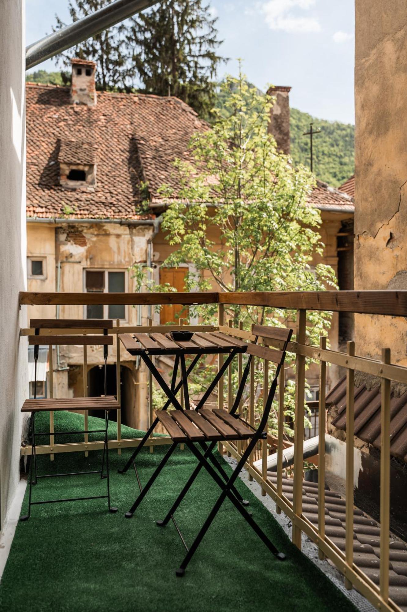 Harmonee - Central Retreat Brasov Exterior photo